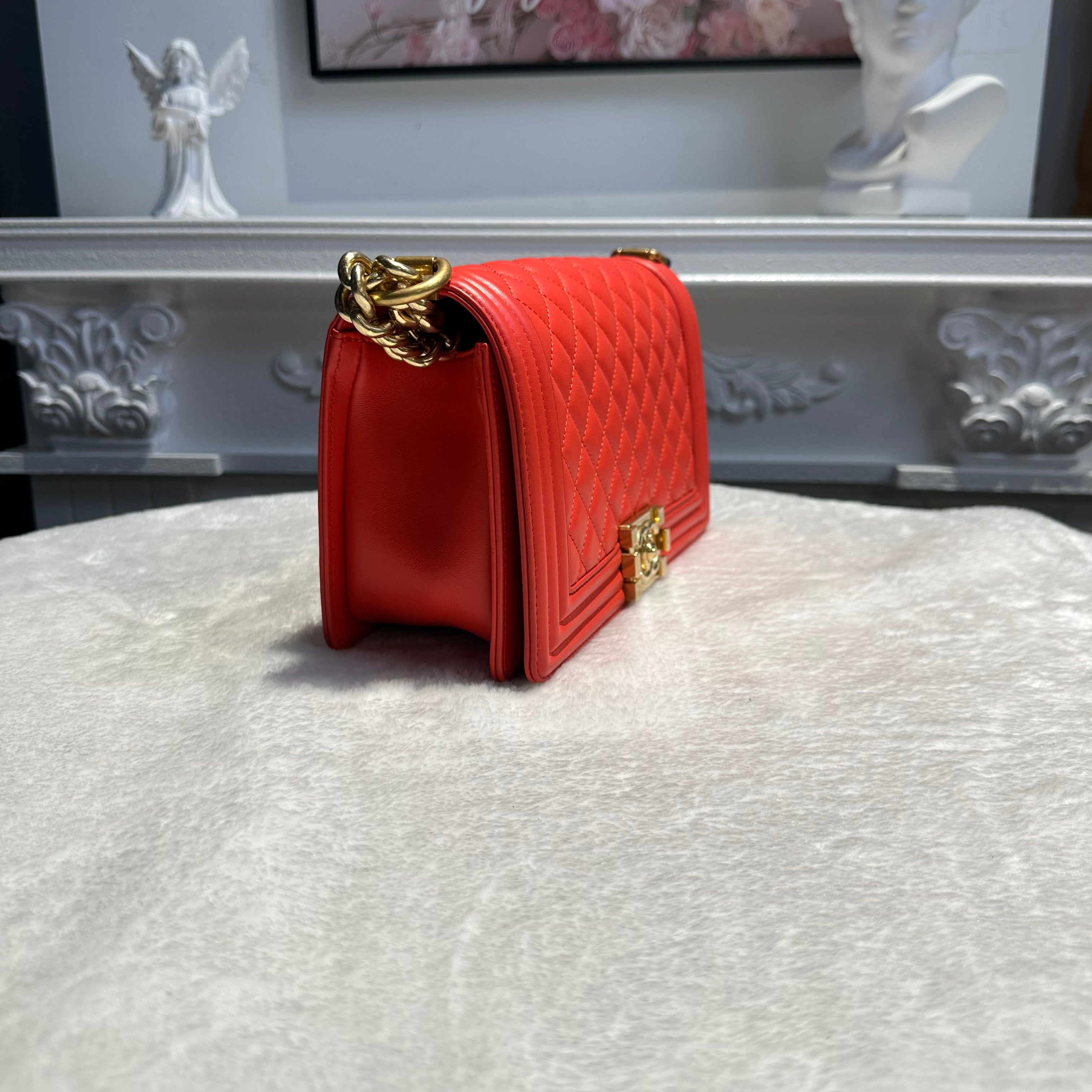 【#254】Pre-owned Chanel Medium Boy Bag Red Quilted Lambskin Leather with Gold-Tone Hardware  1