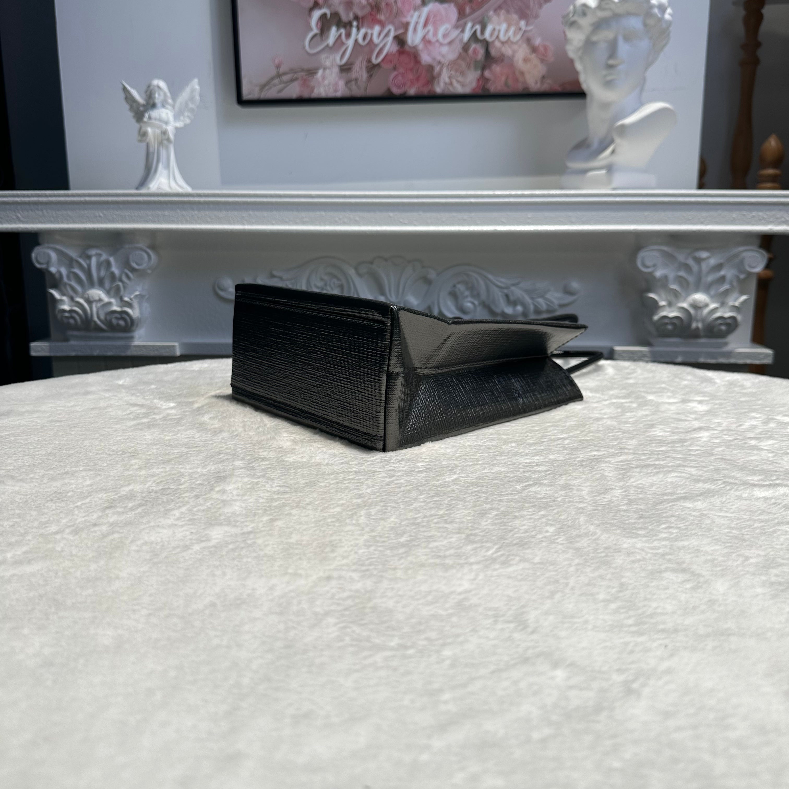 【#244】Pre-owned Balenciaga Hourglass Small Bag White Calfskin Leather with Silver-Tone Hardware