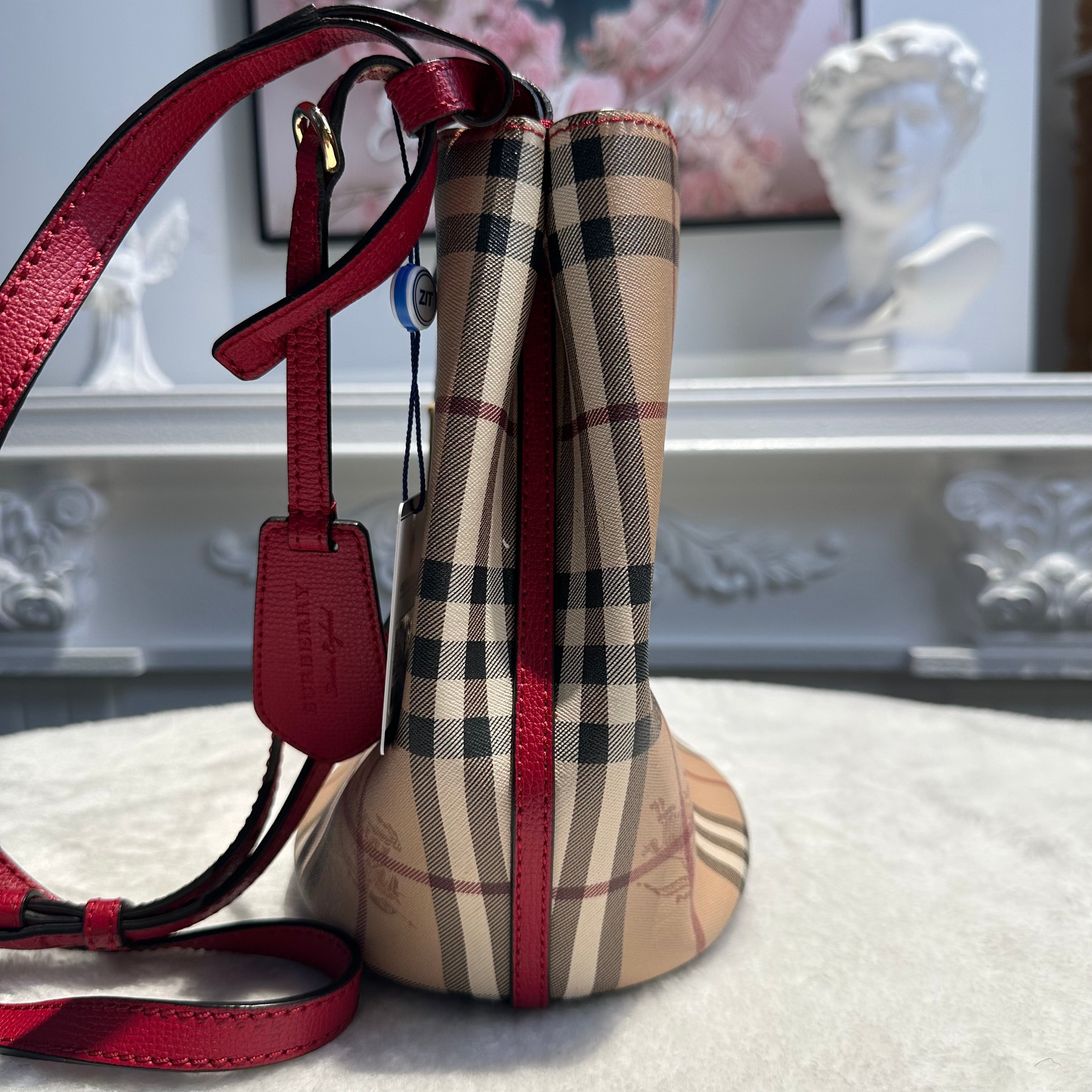 【#270】Pre-owned Burberry Small Bucket Bag Vintage Check Canvas with Red Leather Trim