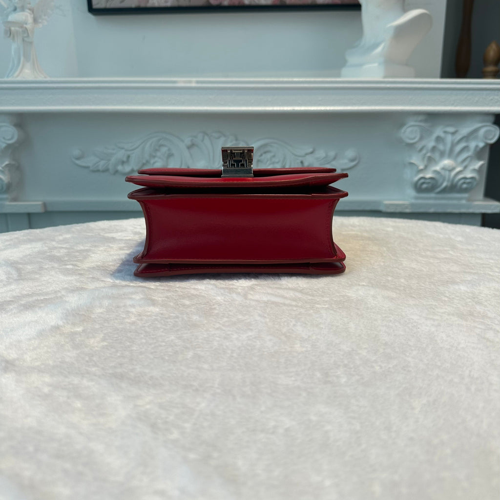 【#262】Pre-owned Celine Medium Classic Box Bag Red Smooth Calfskin Leather with Silver-Tone Hardware