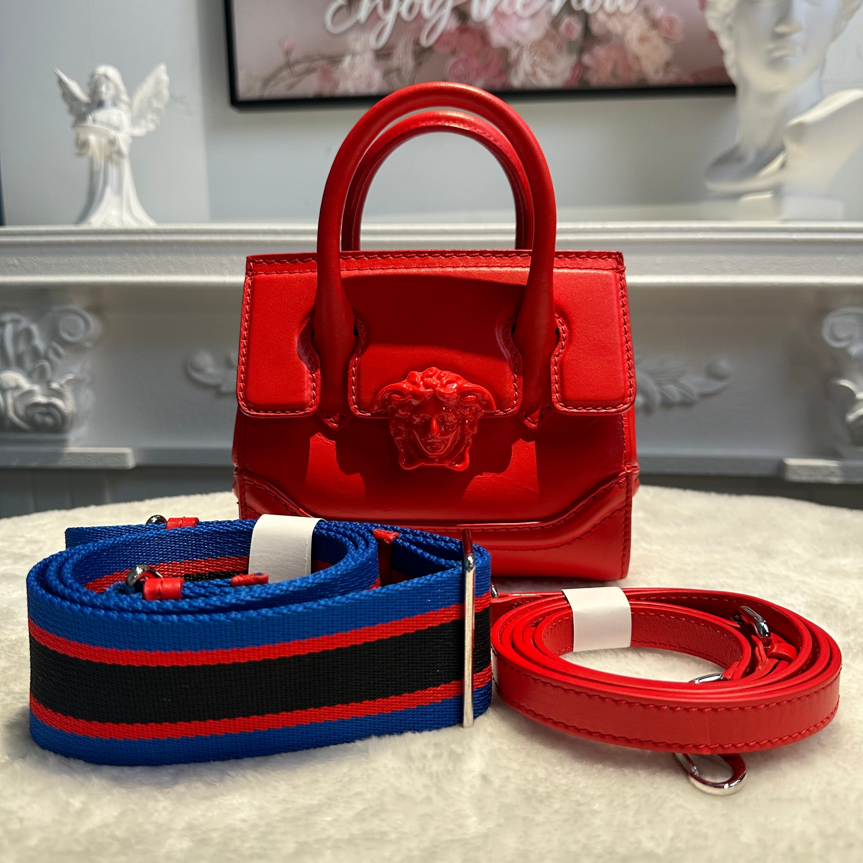 【#272】Pre-owned Versace La Medusa Mini Tote Bag Red Patent Leather