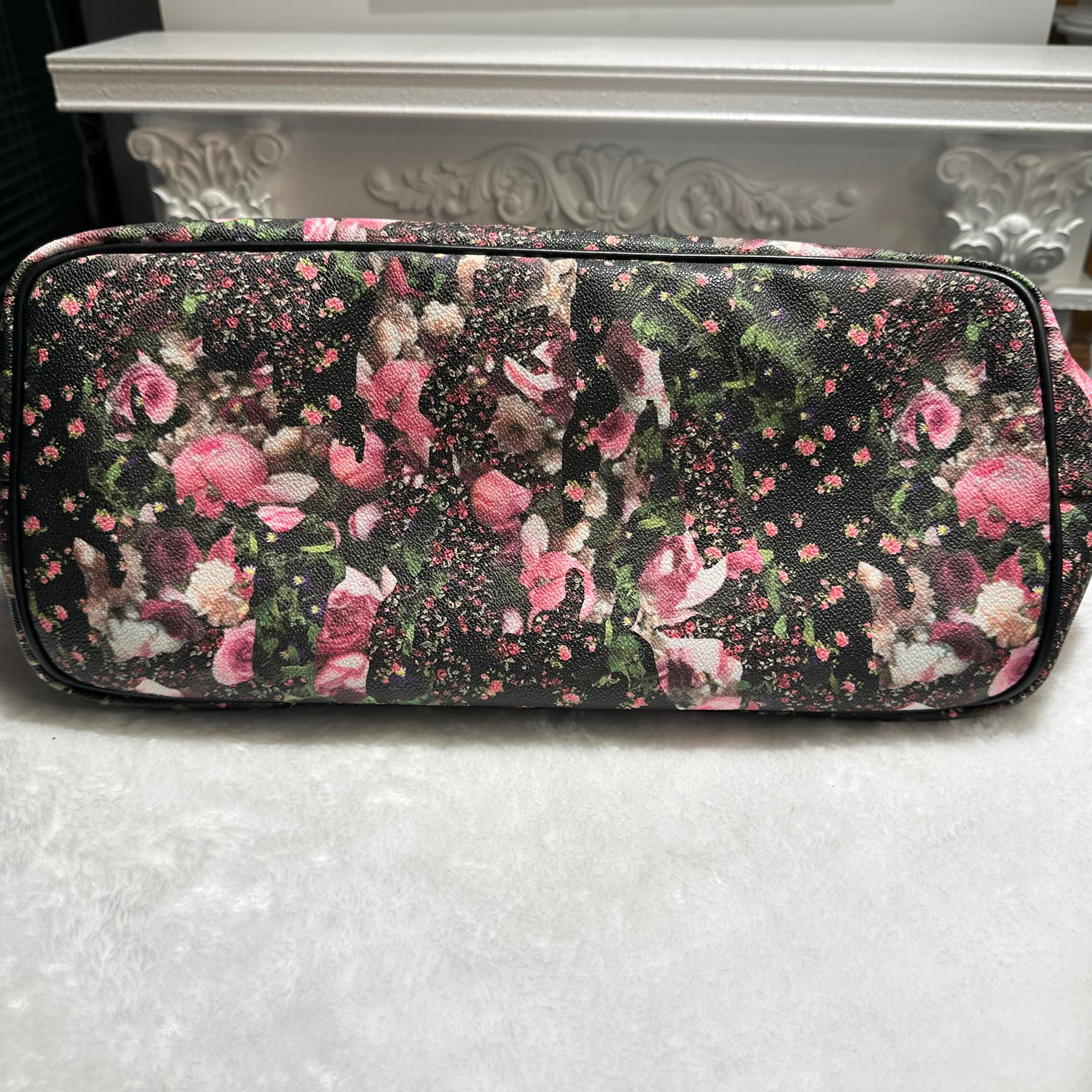 【#246】Pre-owned Givenchy 4G Large Tote Bag Floral Print Nylon