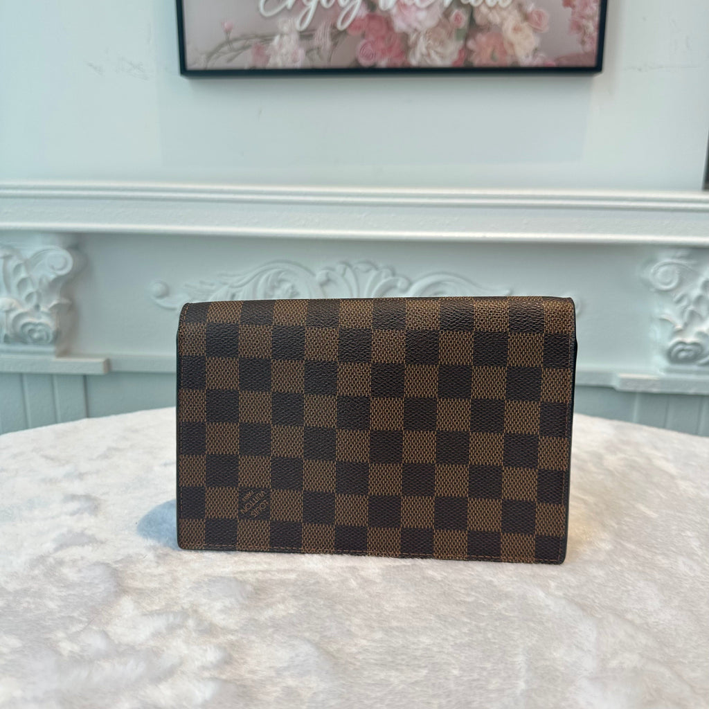 【#269】Pre-owned Louis Vuitton Vaugirard Clutch Damier Ebene Canvas with Black Leather Trim