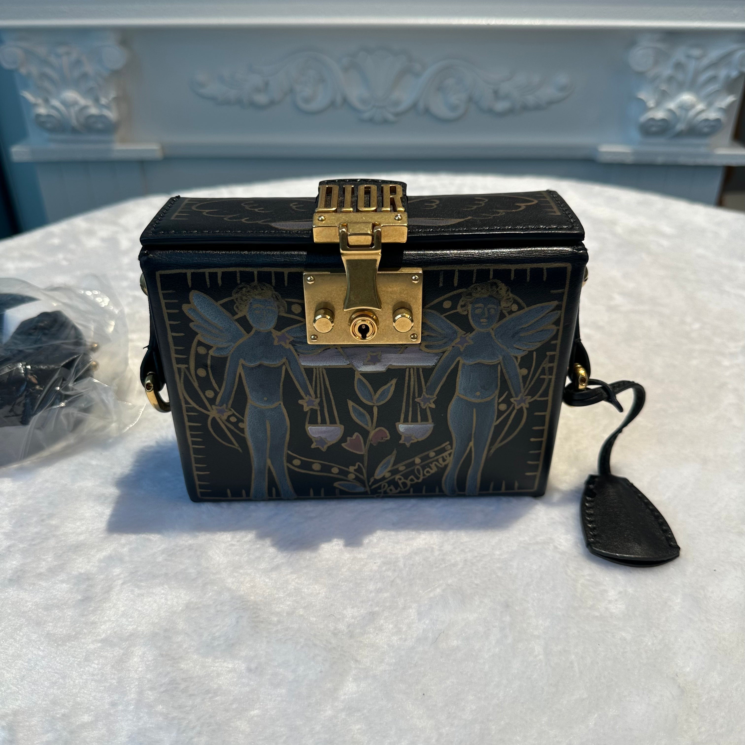 【#256】Pre-owned Dior Zodiac "Libra / Balance" Box Bag Black Smooth Leather with Gold-Tone Hardware