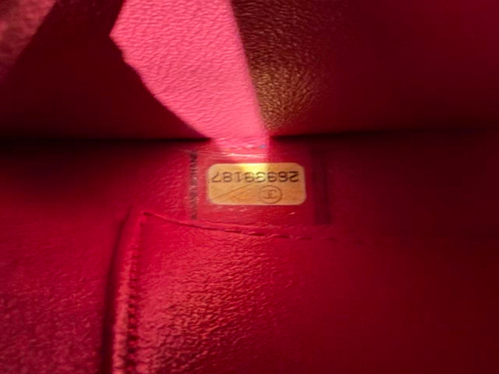 【#040】Pre-owned Chanel Medium Classic Flap Terracotta Caviar Leather Shoulder Bag HZ260131010