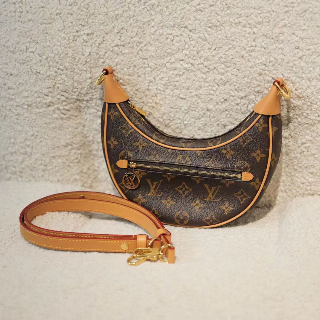 【#072】Pre-owned Louis Vuitton Loop Monogram Canvas Hobo Bag