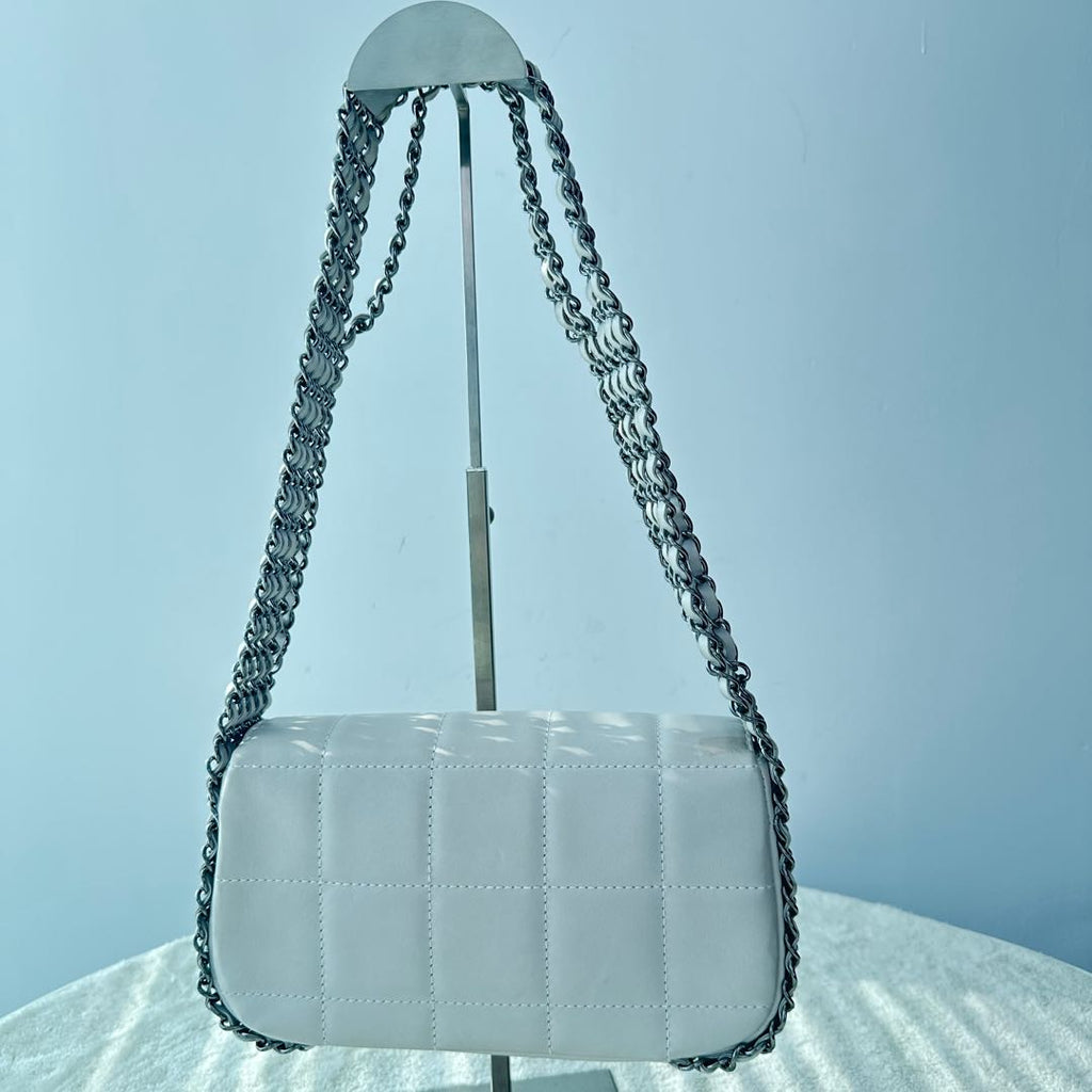 【#032】Pre-owned Chanel Mini Classic Flap White Caviar Leather Shoulder Bag HZ251204003