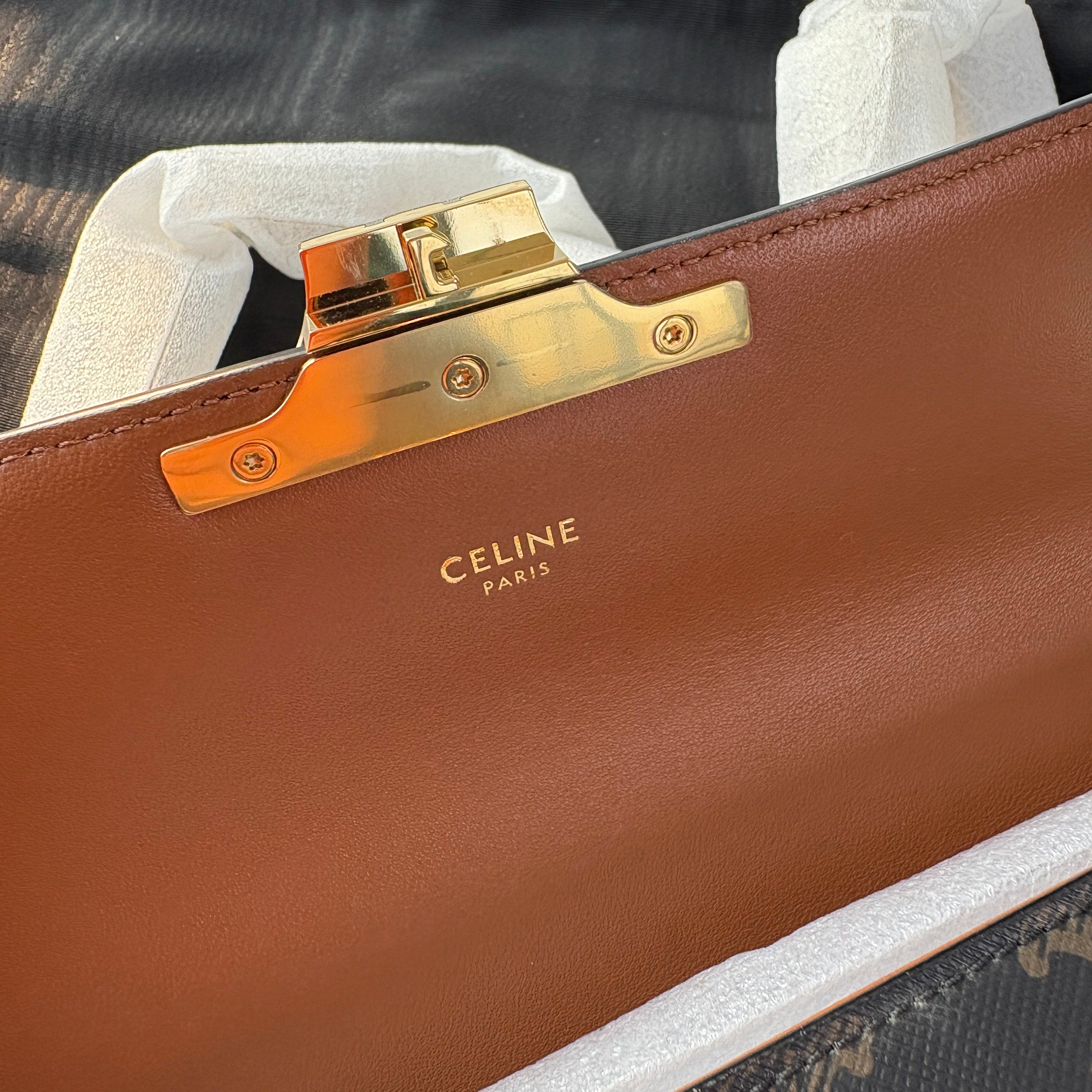 【#220】Pre-owned Celine Triomphe Medium Shoulder Bag Triomphe Canvas & Tan Calfskin Leather