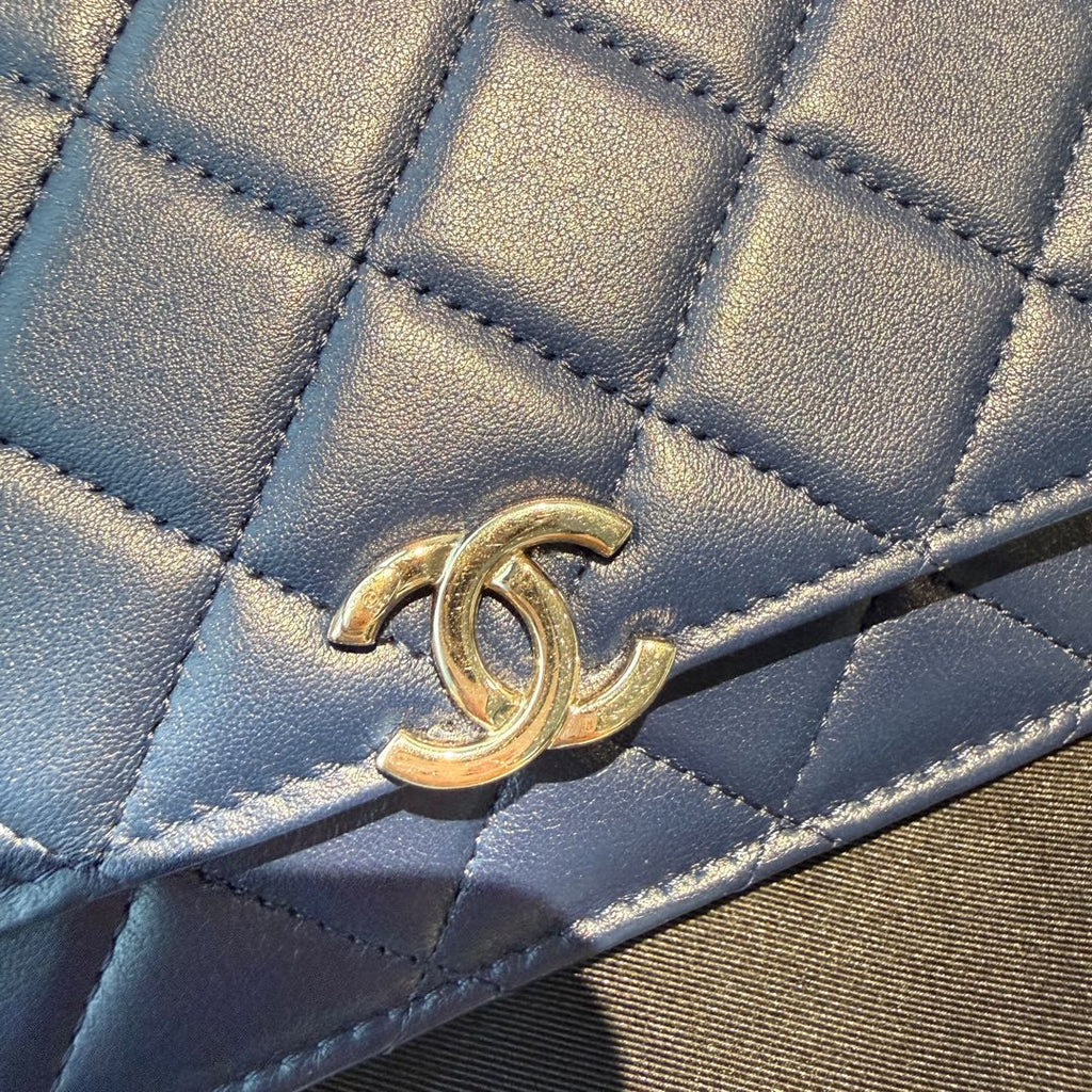 【#033】Pre-owned Chanel Medium 19 Bag Navy Blue Caviar Leather Shoulder Bag HZ2506270&&