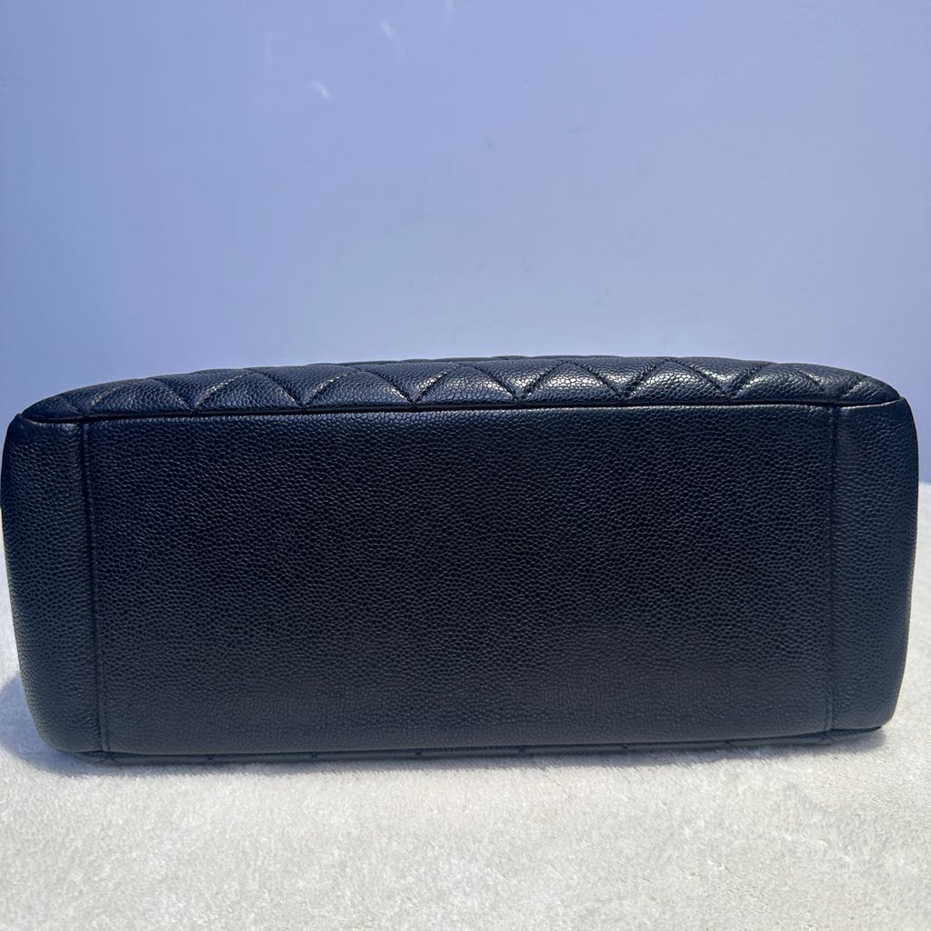 【#041】Pre-owned Chanel Medium 19 Bag Black Caviar Leather Shoulder Bag HZ250422011