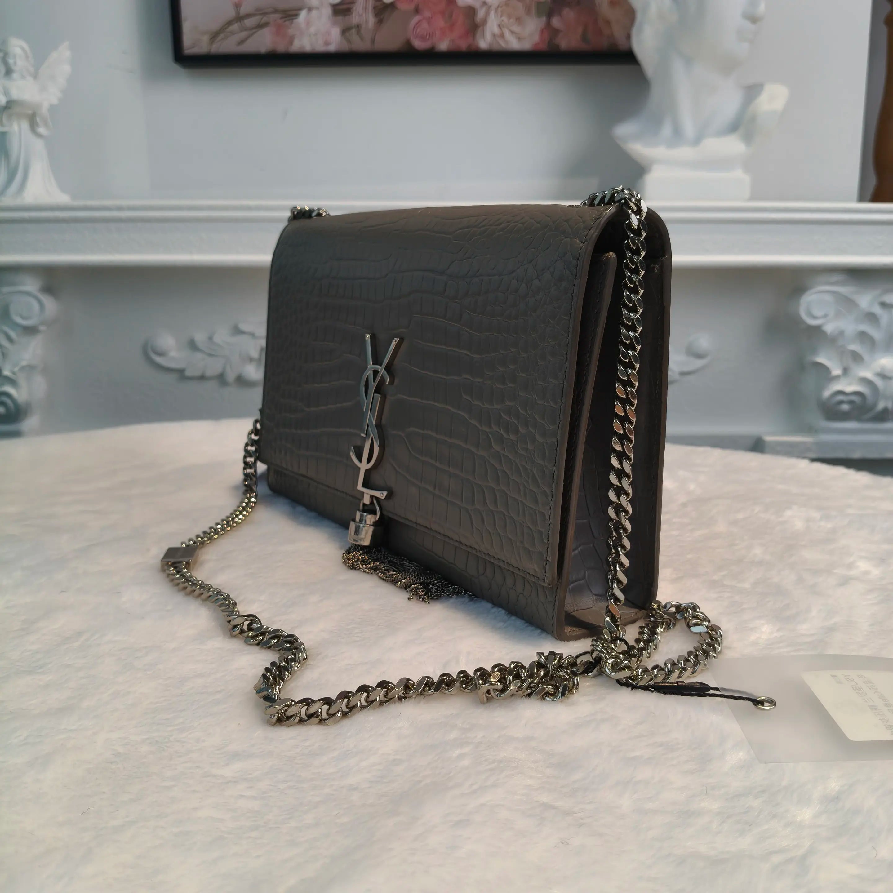 【#118】Pre-owned  YSL Kate Medium Grey Calfskin Crossbody Bag HZ2601190&&