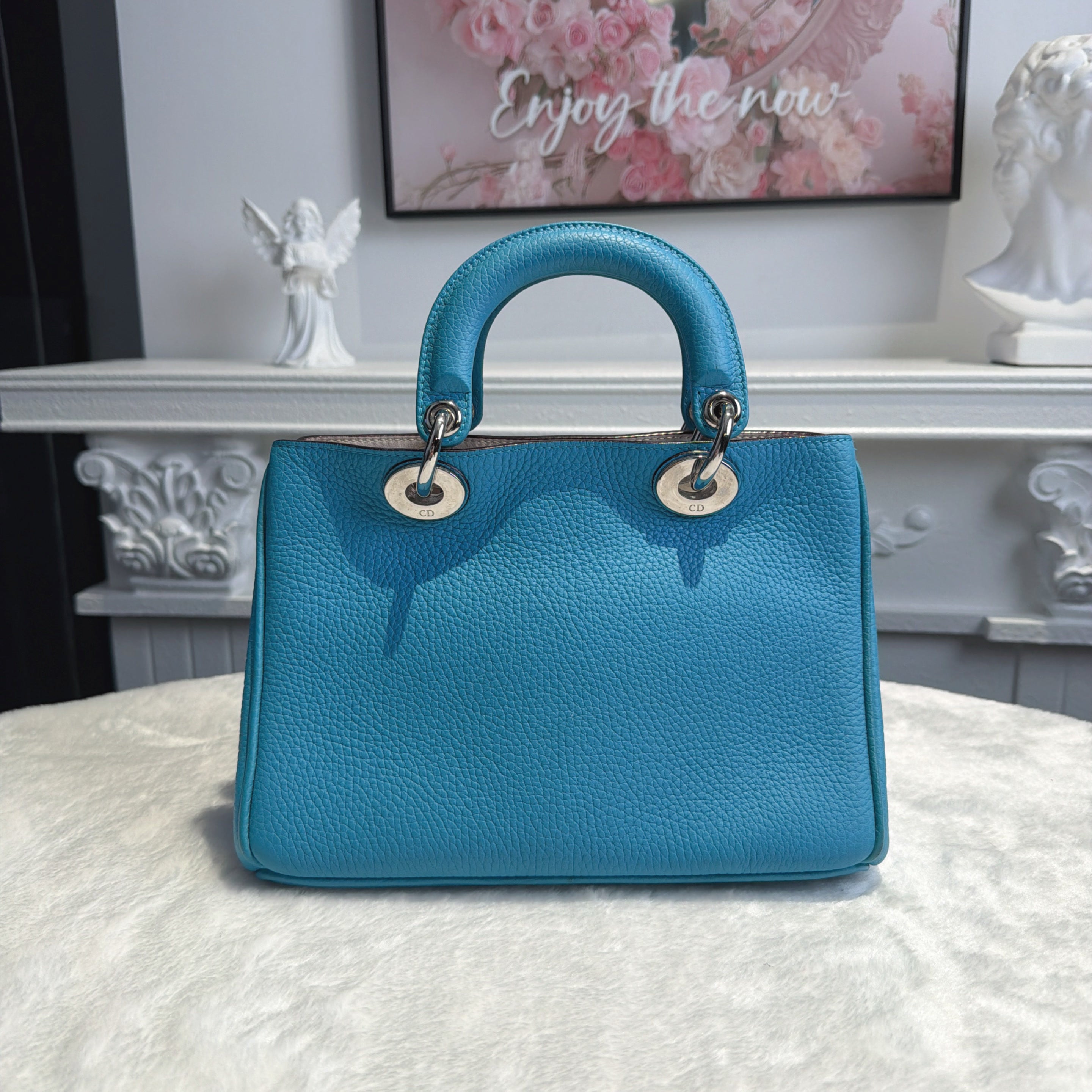 【#141】Pre-owned Dior Diorissimo Small Light Blue Calfskin Leather with Silver Charm Shoulder Bag / Tote Bag HZ260110&&