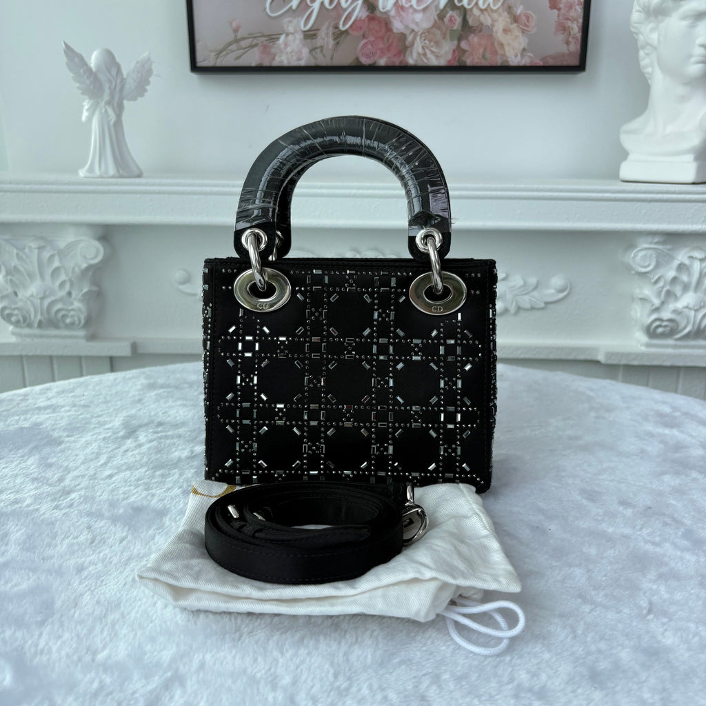 【#151】Pre-owned Dior Lady Dior Mini Black Cannage Satin Silver Hardware Shoulder Bag HZ251101018