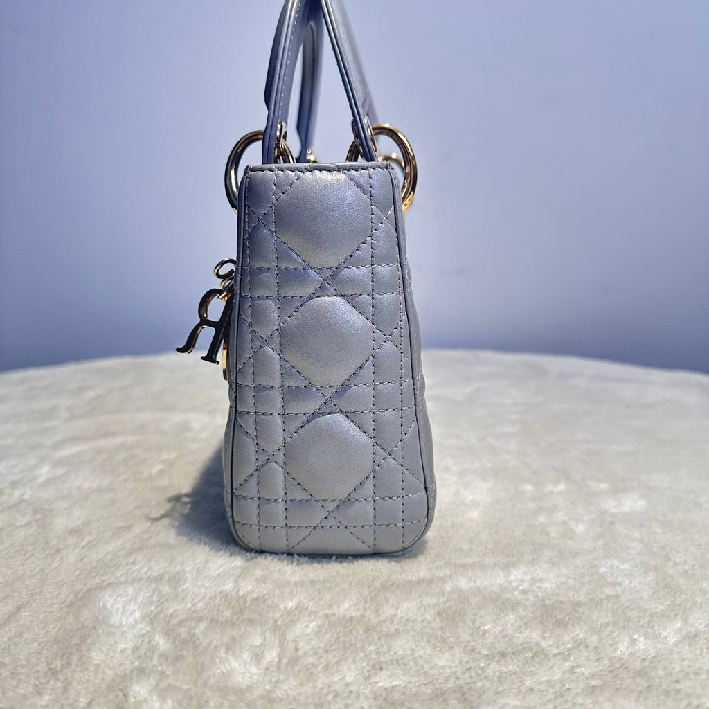 【#146】Pre-owned Dior Lady Dior Mini Pearl Grey Cannage Lambskin Gold Hardware Shoulder Bag HZ251215018