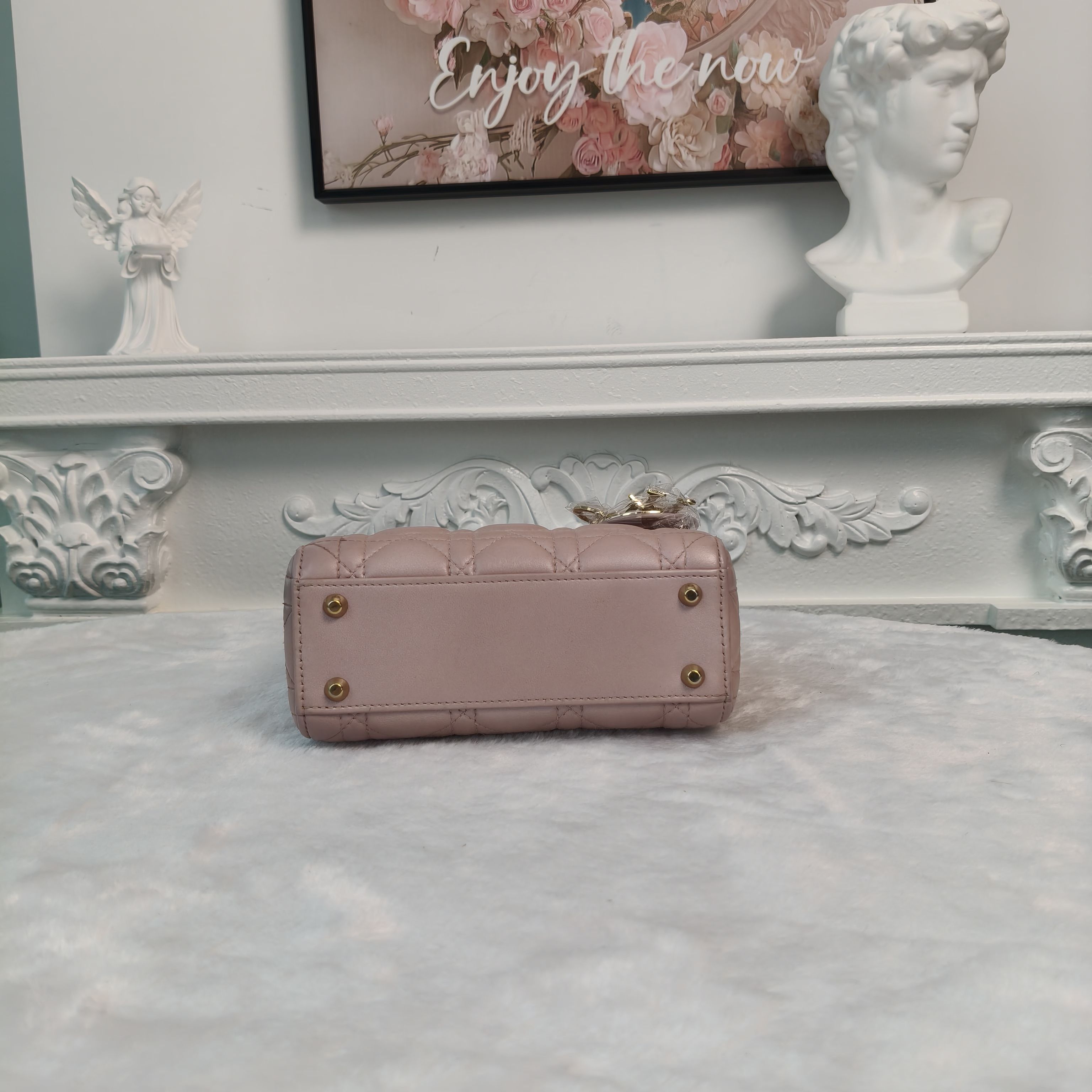 【#140】Pre-owned Dior Lady Dior Mini Pearl Pink Cannage Lambskin Gold Hardware Shoulder Bag HZ260131&&