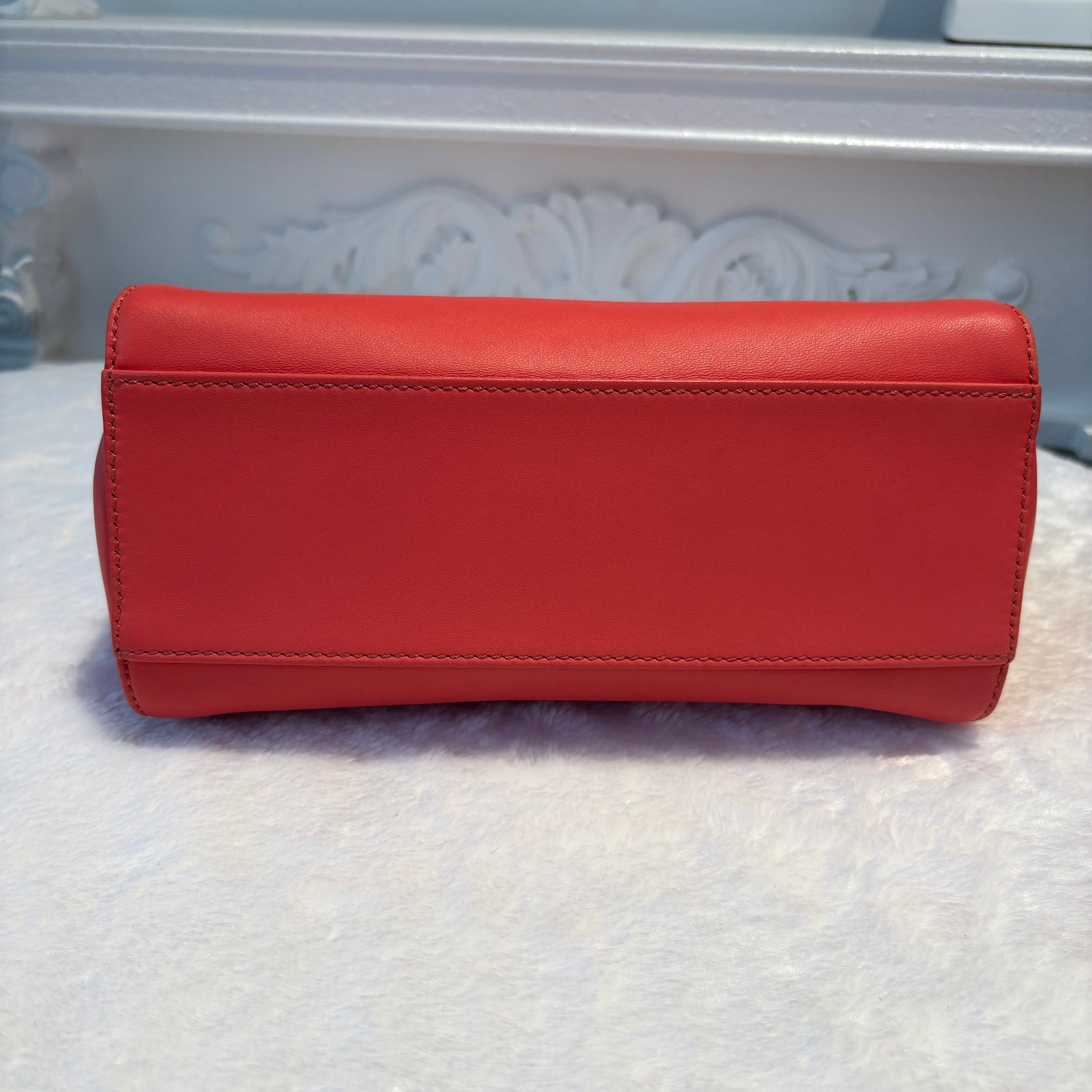 【#117】Pre-owned FENDI Peekaboo Iconic Mini Red Lambskin Leather Handbag&Shoulderbag HZ2601310&&