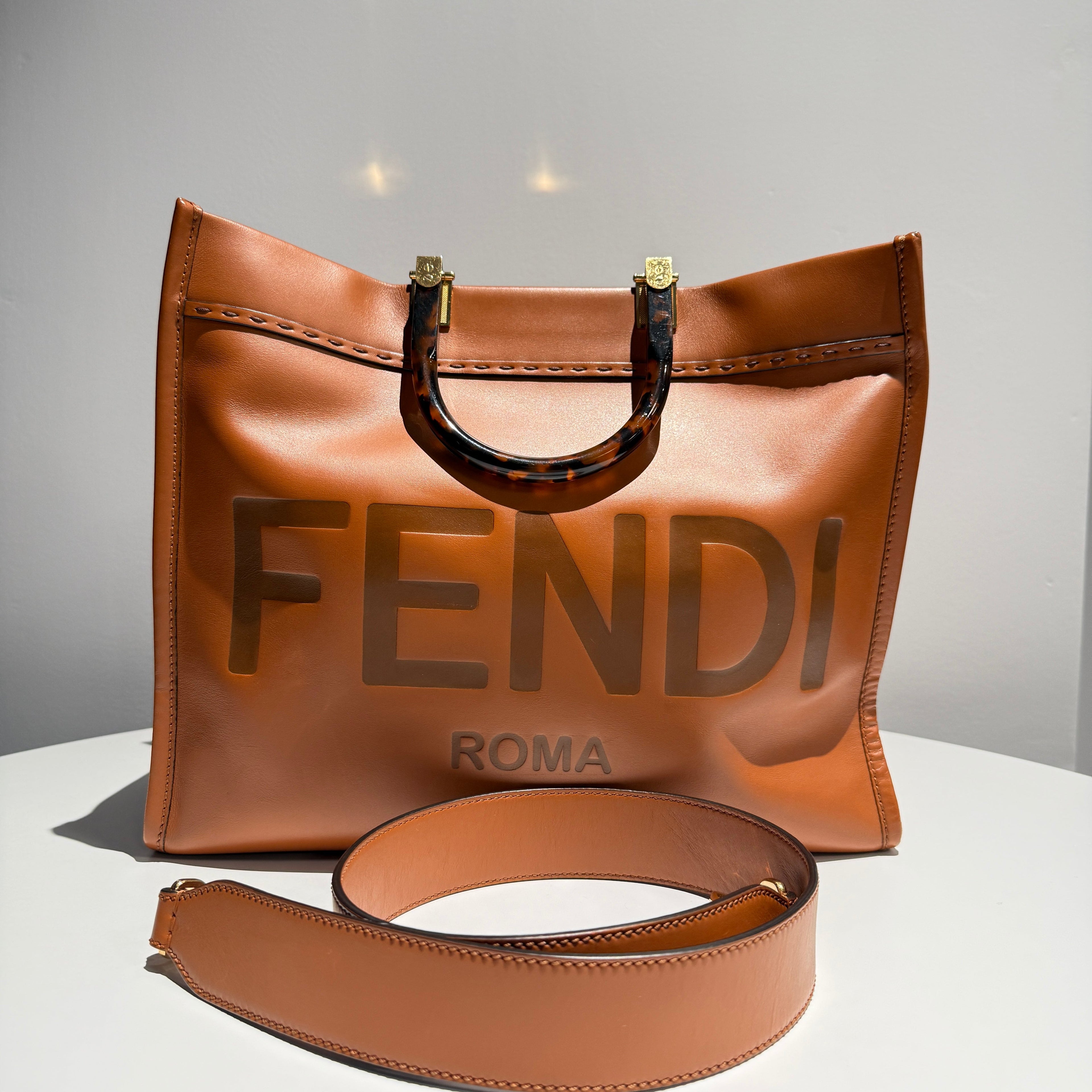 【#113】Pre-owned FENDI Sunshine Large Brown FF Logo Calfskin Tote Bag HZ2511030&&