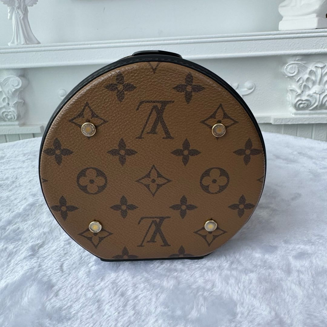#820】Pre-owned Louis Vuitton Cannes Monogram Small Shoulder Bag BJ1109904088 【Installment #2 387.5$/1550$】