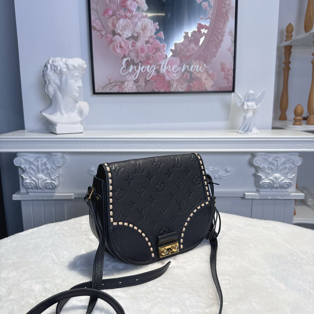 【#068】Pre-owned Louis Vuitton Junot Monogram Empreinte Black Leather Saddle Bag