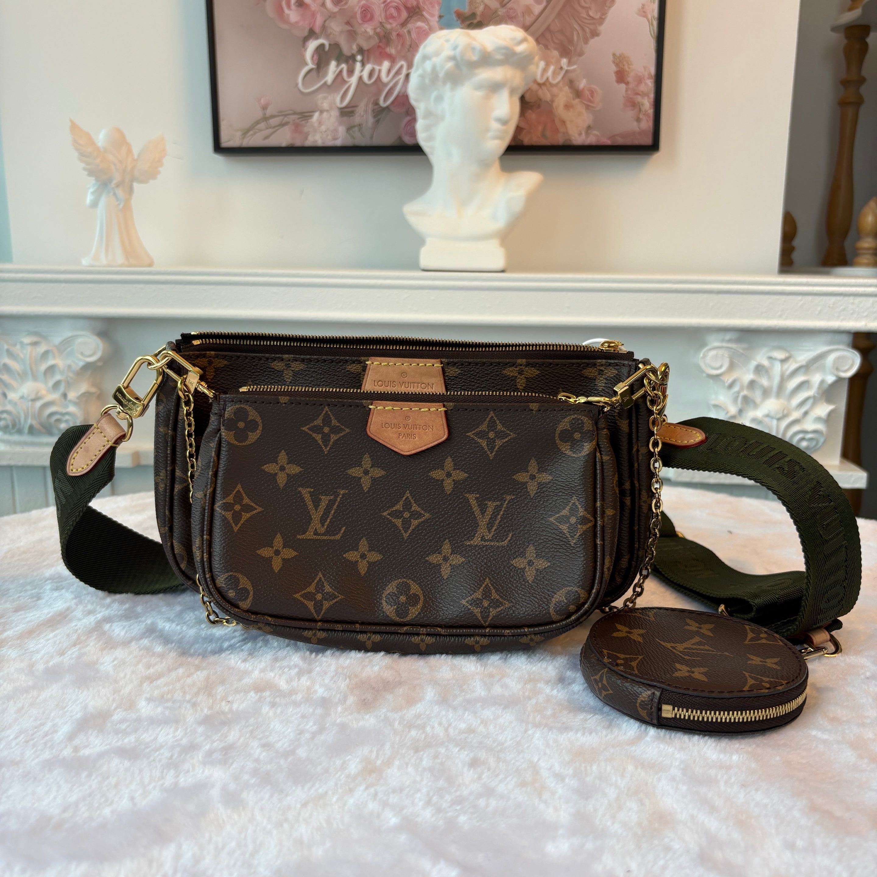【#052】Pre-owned Louis Vuitton Multi Pochette Accessoires Monogram Canvas Khaki Green Strap Crossbody BagHZ2603020&&