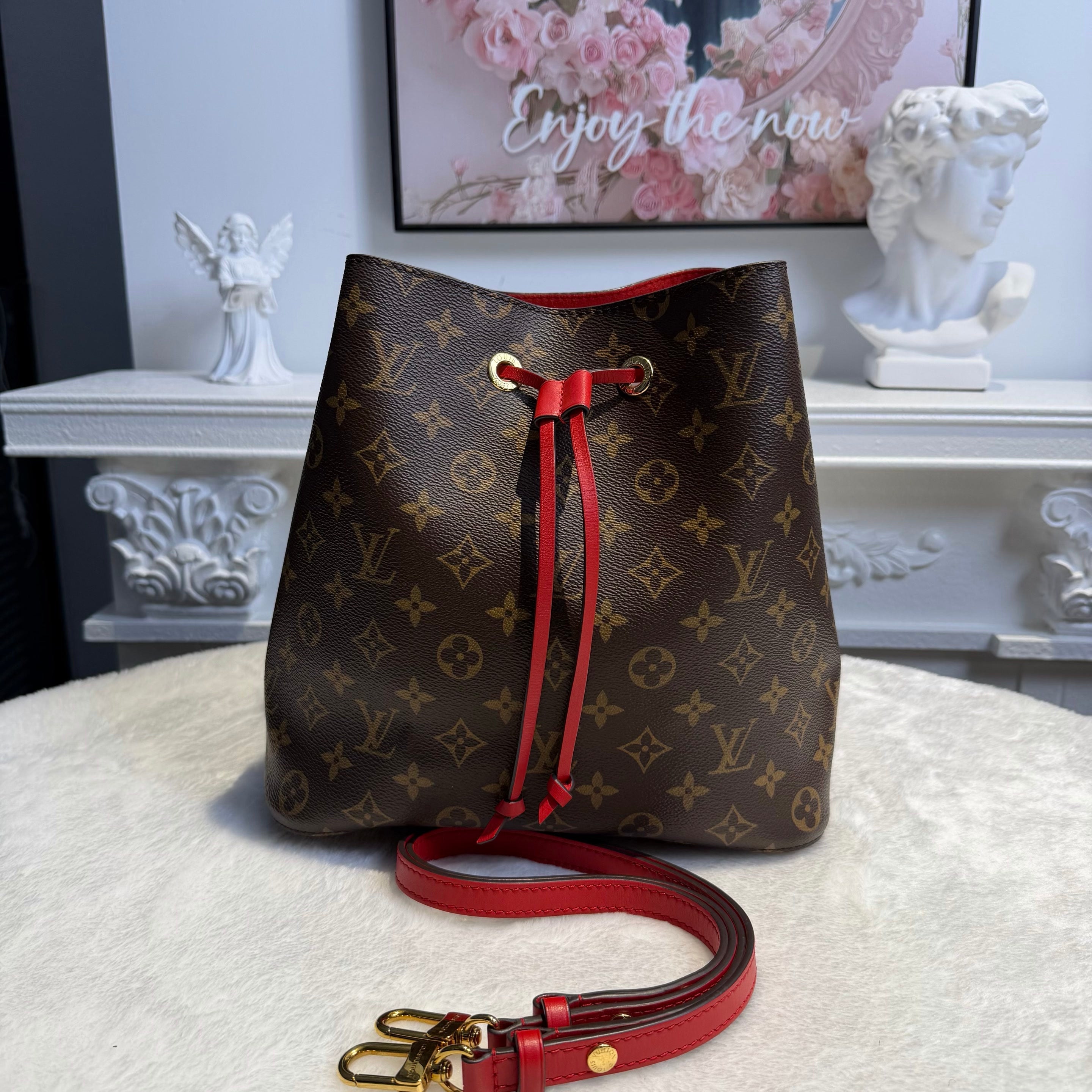 【#060】Pre-owned Louis Vuitton Néonoé MM Monogram Canvas Coquelicot Red Leather Bucket BagHZ2601310&&