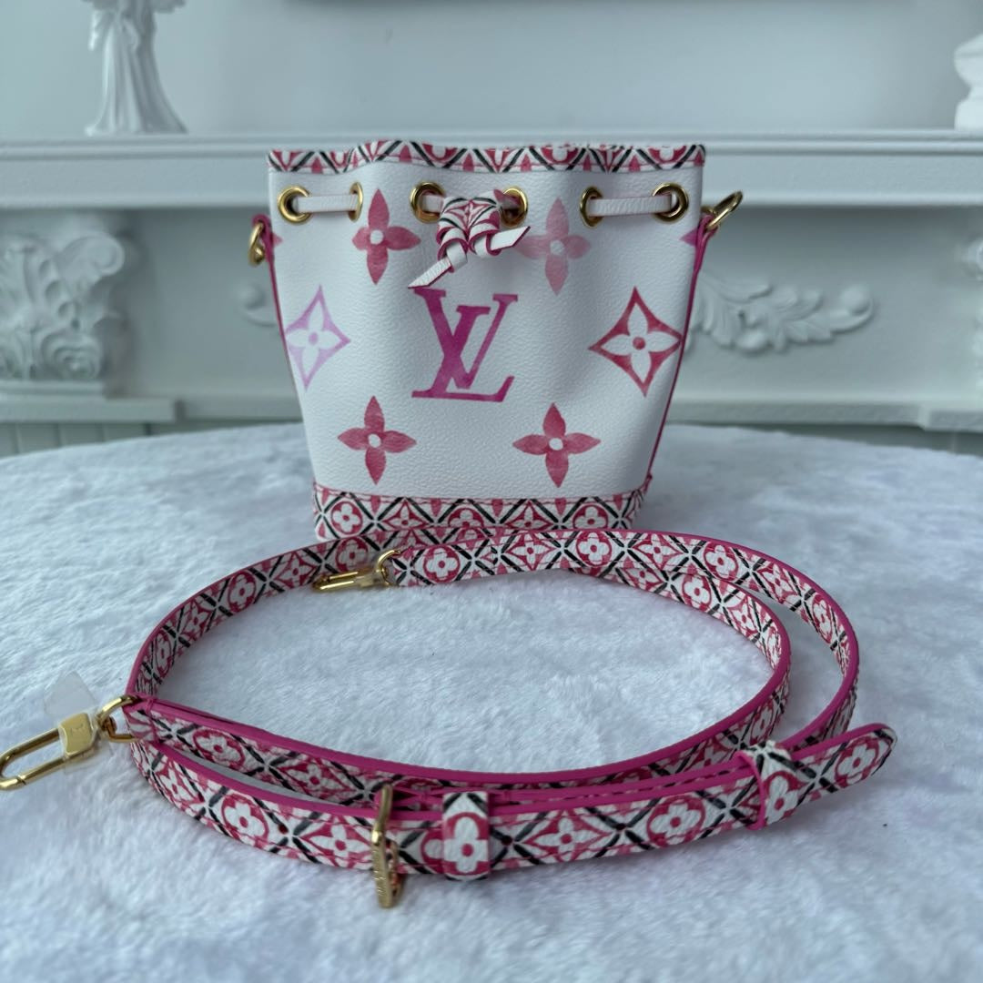 【#043】Pre-owned Louis Vuitton Noé BB White Monogram Watercolor Pink Bucket BagHZ2603060&&