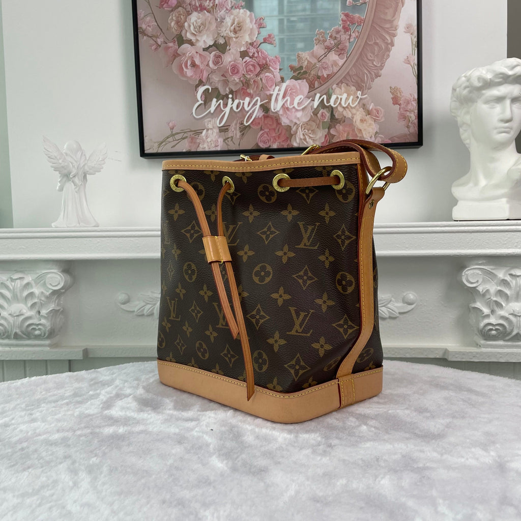 【#036】Pre-owned Louis Vuitton Pochette Métis Black Monogram Empreinte Calfskin Leather Shoulder Bag