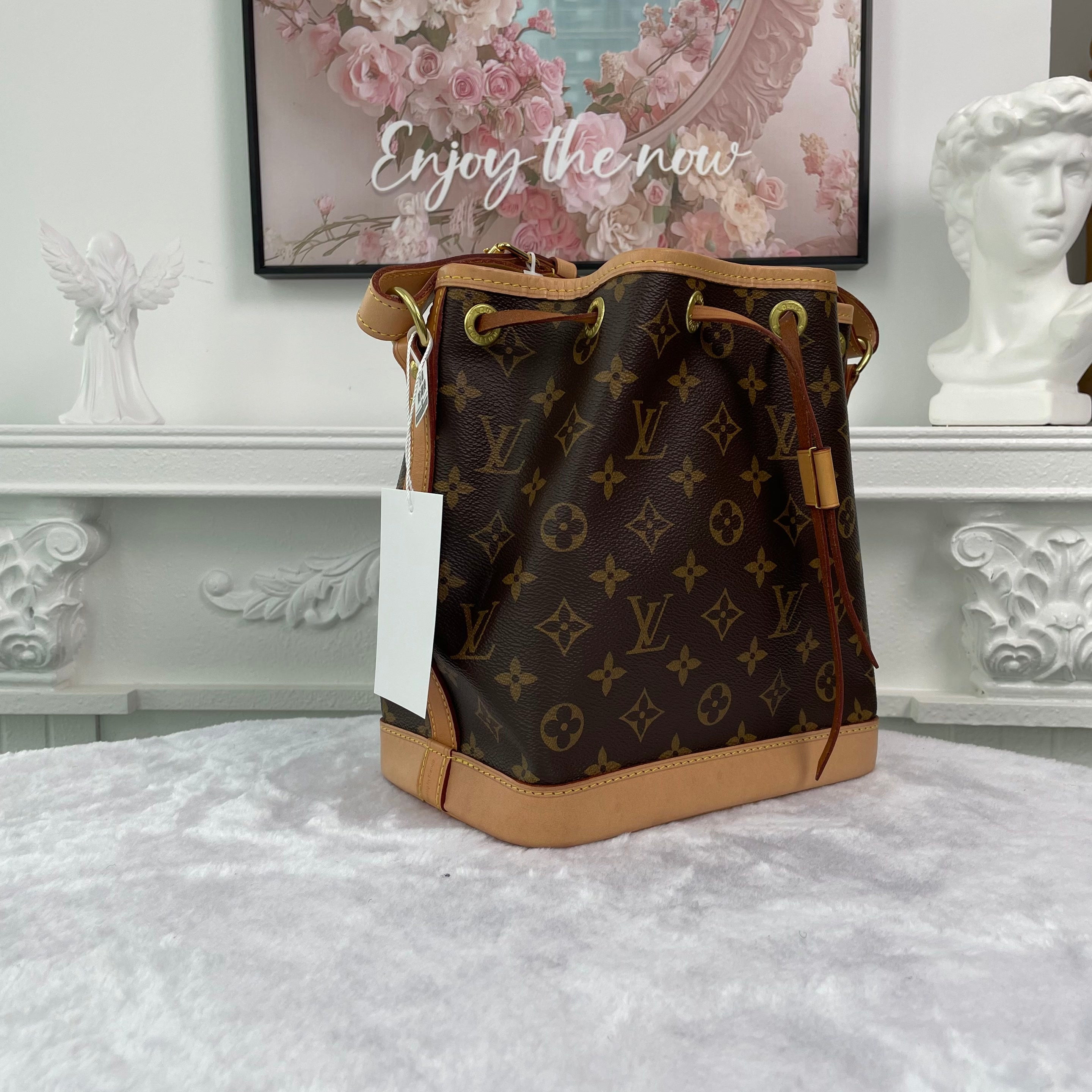 【#036】Pre-owned Louis Vuitton Pochette Métis Black Monogram Empreinte Calfskin Leather Shoulder Bag