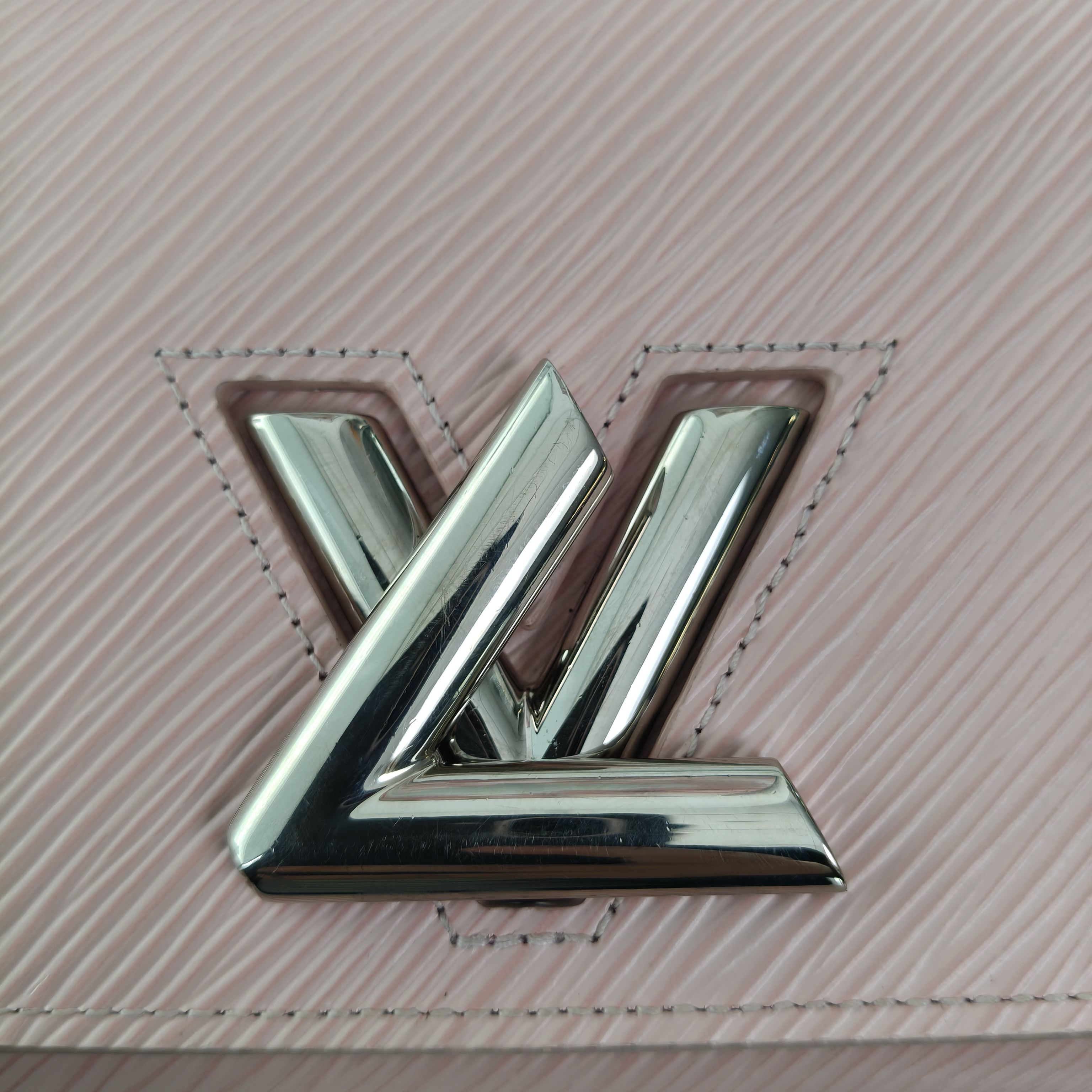 【#039】Pre-owned Louis Vuitton Twist Wallet On Chain Pink Epi Leather Crossbody BagHZ2603060&&