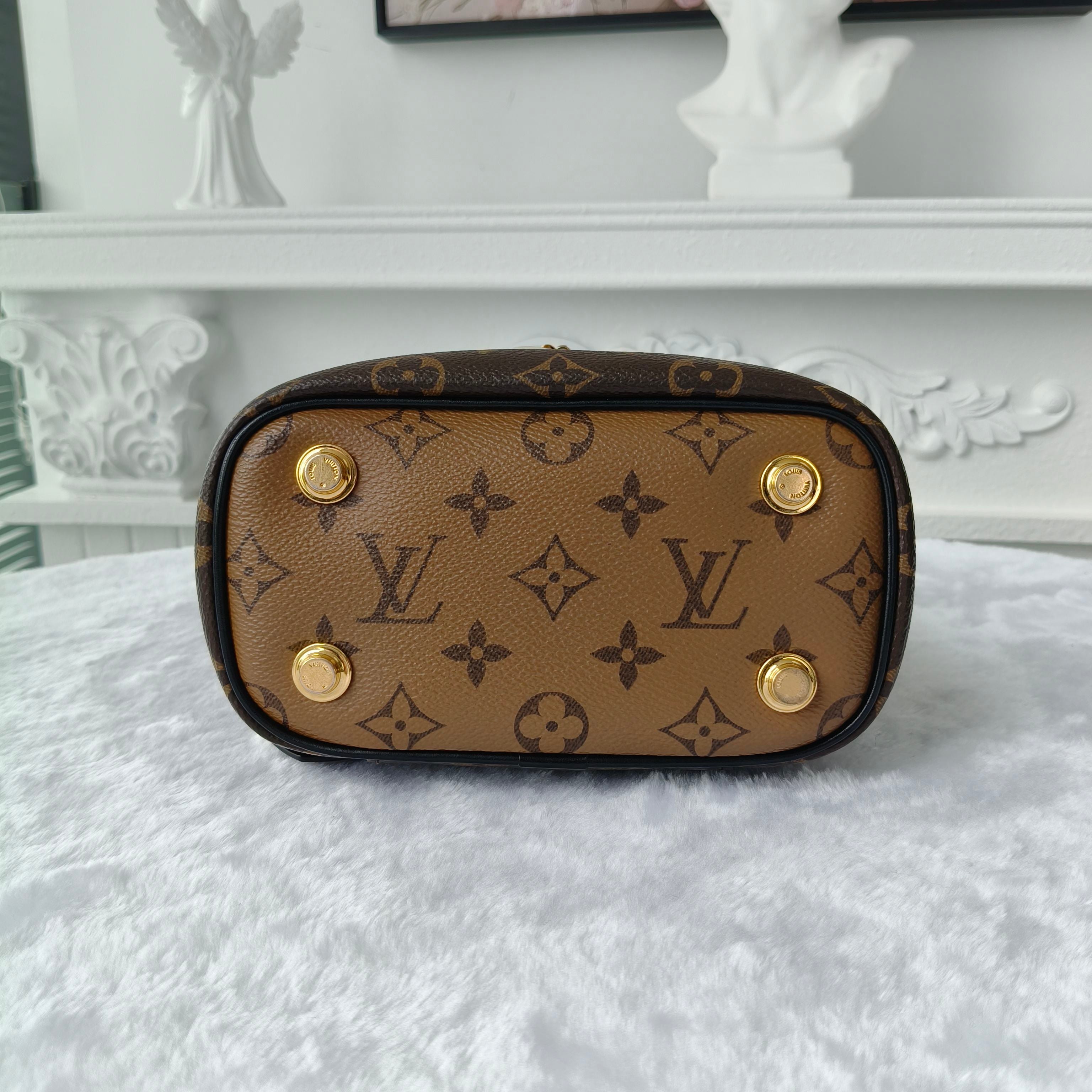 【#048】Pre-owned Louis Vuitton Vanity PM Reverse Monogram Canvas Black Calfskin Leather Vanity BagHZ260304