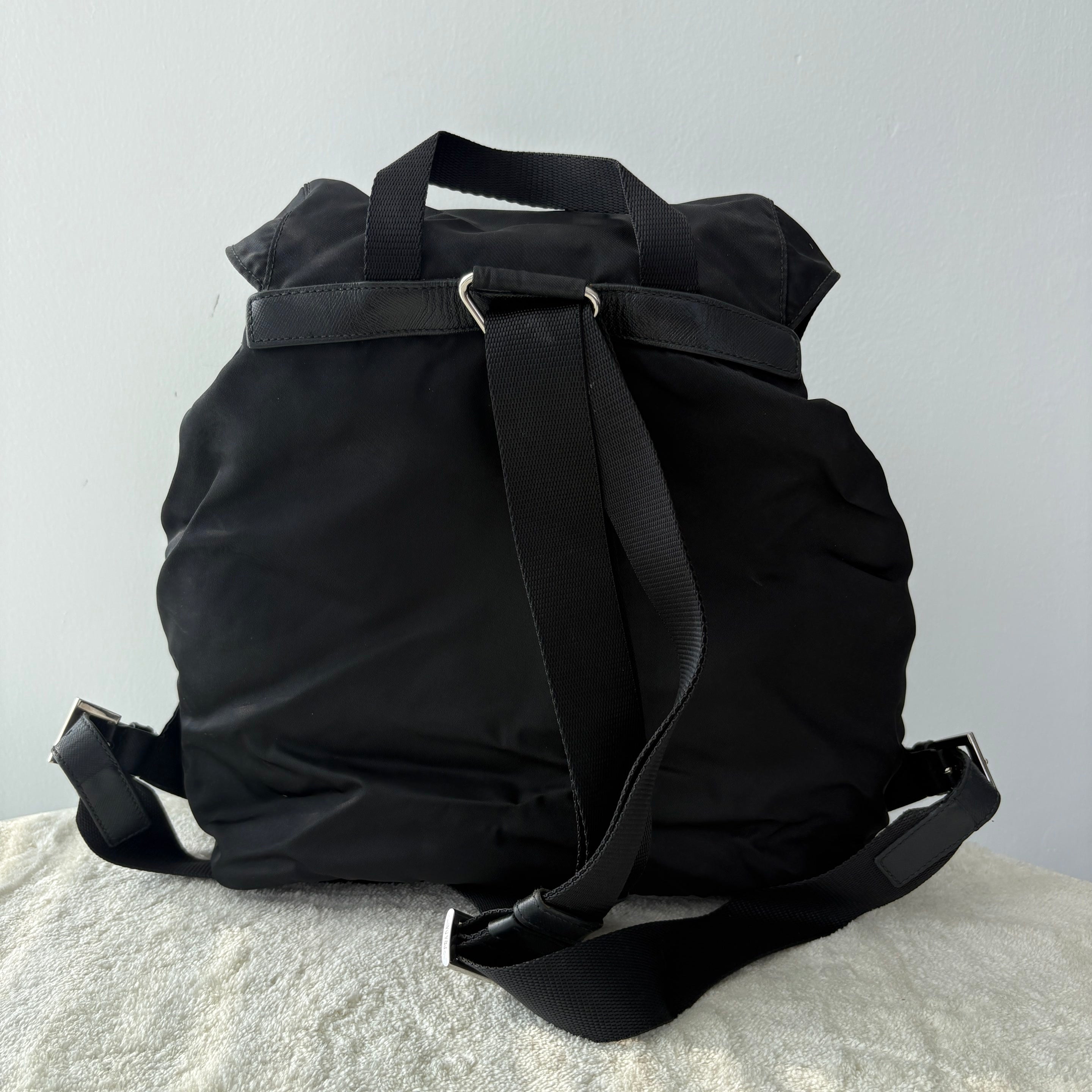 【#170】Pre-owned PRADA Vela Small Black Nylon Backpack HZ251203&&