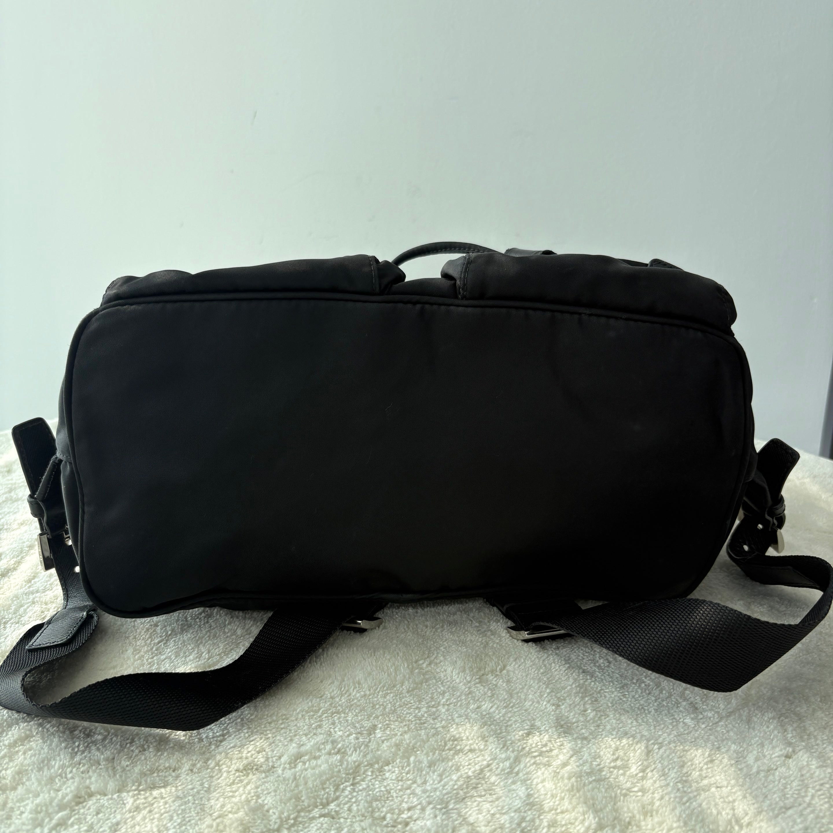 【#170】Pre-owned PRADA Vela Small Black Nylon Backpack HZ251203&&