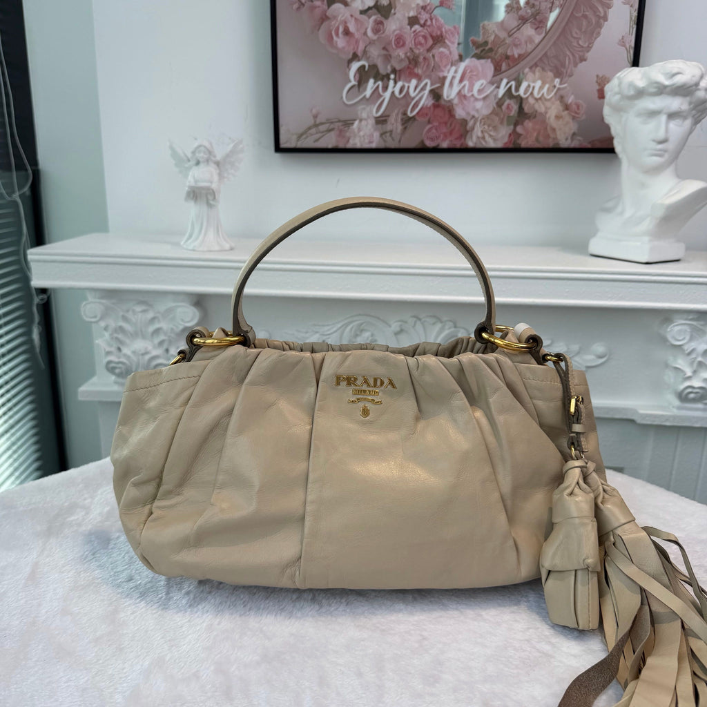 【#280】Pre-owned Prada Medium Ruched Leather Handbag in Beige with Gold-Tone Hardware
