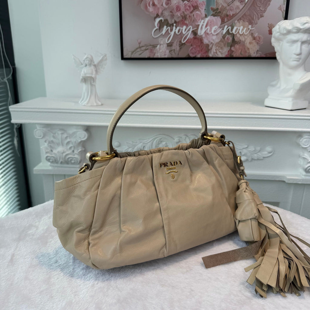 【#280】Pre-owned Prada Medium Ruched Leather Handbag in Beige with Gold-Tone Hardware