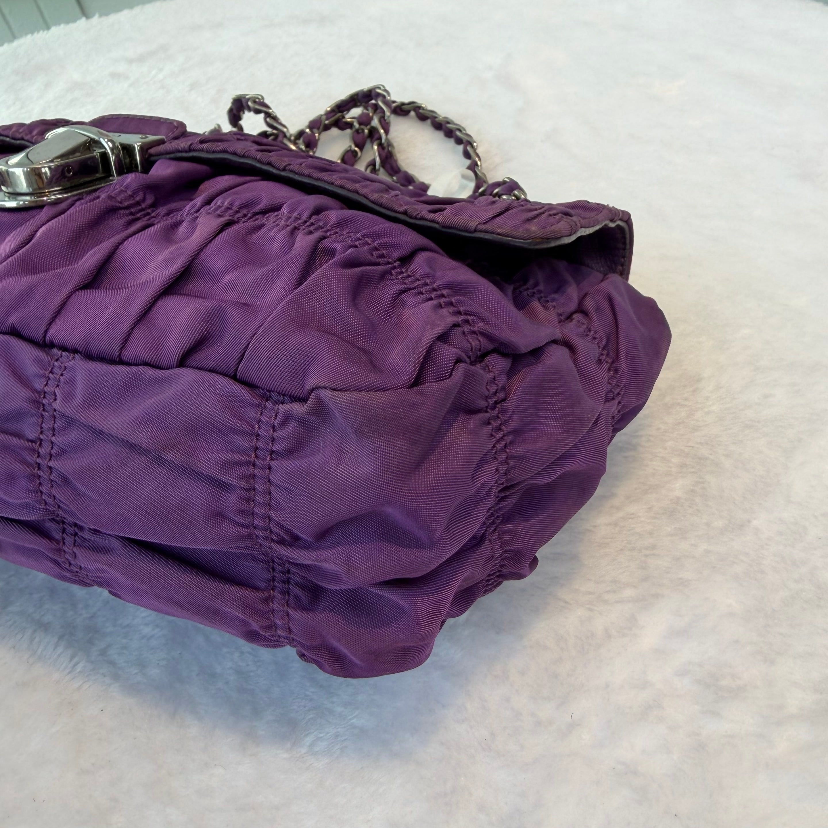 【#278】Pre-owned Prada Ruched Nylon Chain Shoulder Bag in Deep Purple with Silver-Tone Hardware