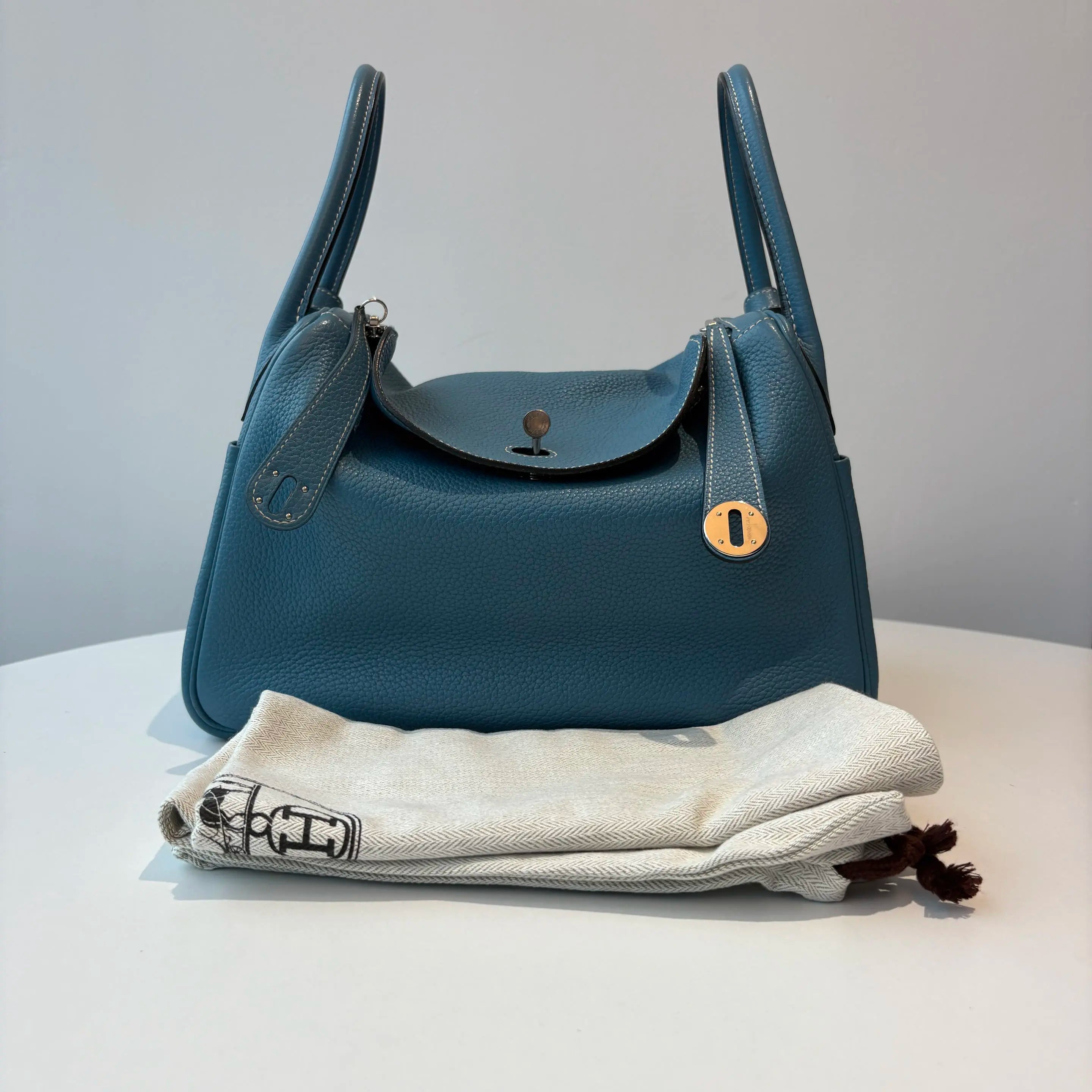 【#009】Pre-owned Hermès Lindy 18 Jean Blue Clemence Leather Shoulder Bag HZ251107014