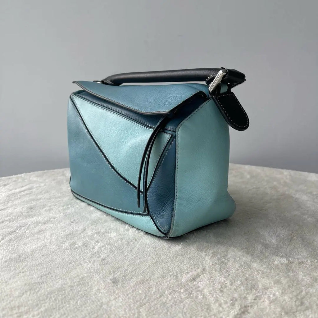 【#100】Pre-owned Loewe Puzzle Bagsmall Multitone Blue Leather HZ25111019