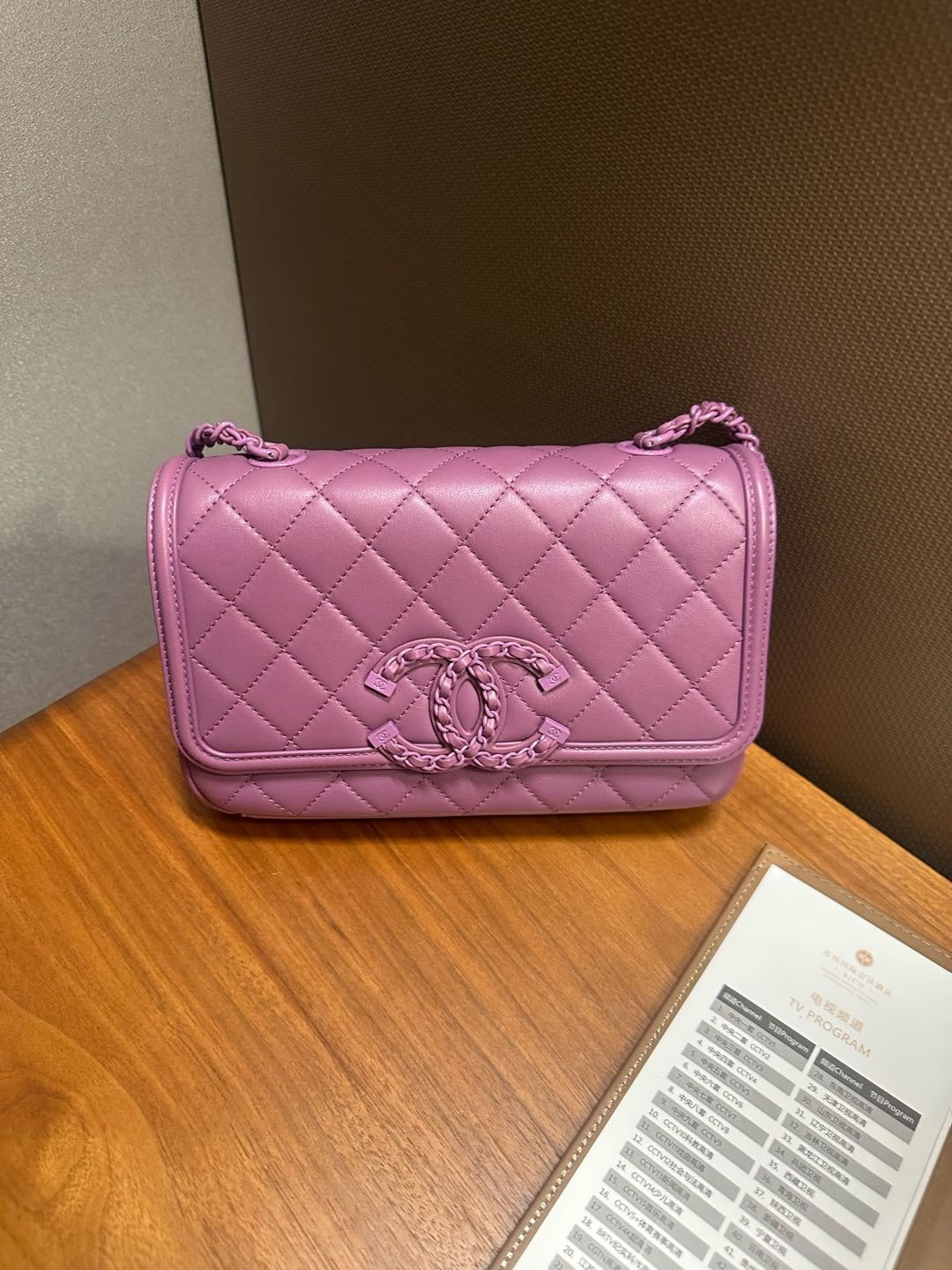 【#038】Pre-owned Chanel Medium Classic Flap Terracotta Caviar Leather Shoulder Bag HZ250928020